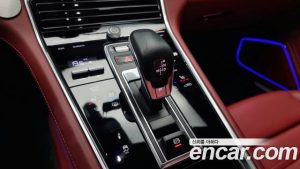 Porsche Panamera 3.0 AWD 2020 года из Южной Кореи