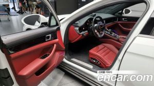Porsche Panamera 3.0 AWD 2020 года из Южной Кореи