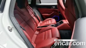 Porsche Panamera 3.0 AWD 2020 года из Южной Кореи
