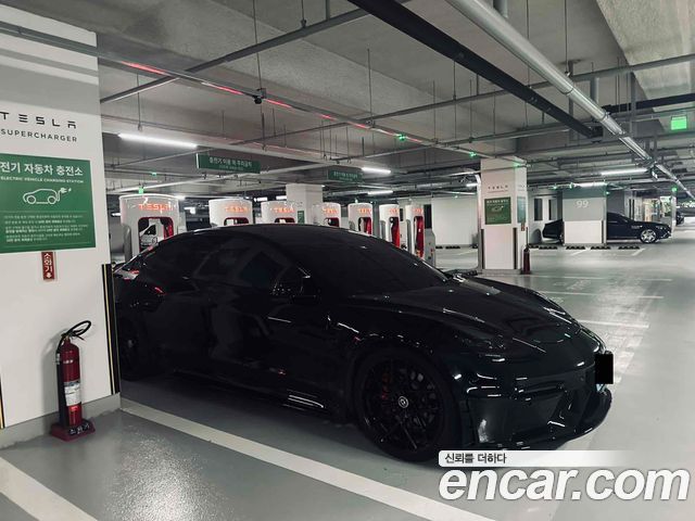 Tesla Model 3 Performance 2020 года из Кореи