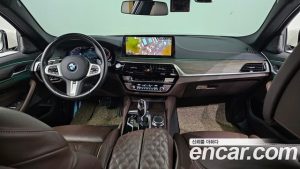 BMW 5-Series 530i xDrive M Sport 2021 года из Южной Кореи