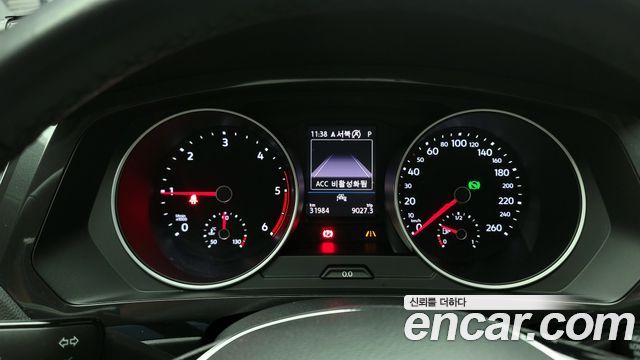 35860759_008.jpg Volkswagen Tiguan 2.0 TDI Prestige 2020 года из Южной Кореи