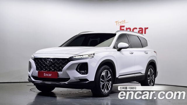 Hyundai Santafe Дизель 2.0 2WD 2020 года из Кореи
