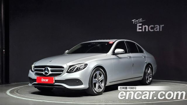 Mercedes-Benz E-Class E300 Avantgarde 2019 года из Кореи