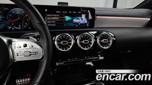 Mercedes-Benz CLA-Class CLA250 4MATIC 2020 года из Южной Кореи