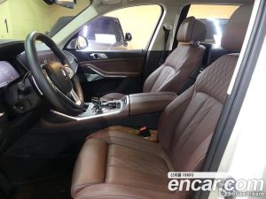 BMW X7 xDrive 40i Design Pure Excellence 7-Seater 2021 года из Южной Кореи