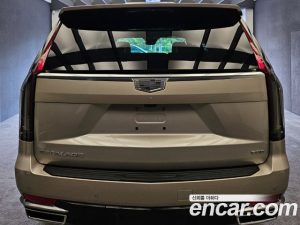 Cadillac Escalade 6.2 ESV 2024 года из Южной Кореи