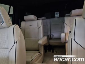 Cadillac Escalade 6.2 ESV 2024 года из Южной Кореи