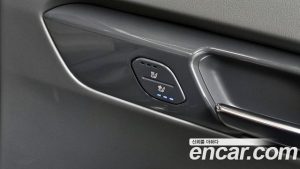 Kia EV9 Earth 4WD 2024 года из Южной Кореи