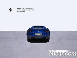 Ferrari 812 6.5 V12 2021 года из Южной Кореи
