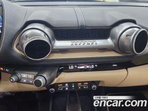 Ferrari 812 6.5 V12 2021 года из Южной Кореи