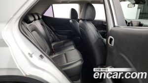 Hyundai Venue 1.6 Smart 2020 года из Южной Кореи