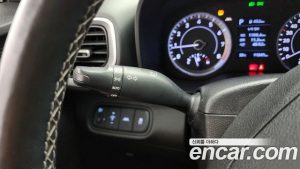 Hyundai Venue 1.6 Smart 2020 года из Южной Кореи