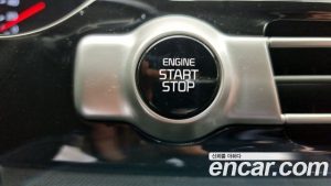 Kia Seltos Бензин 1.6 Turbo 2WD 2022 года из Южной Кореи