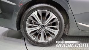 Kia K8 Noblesse 2022 года из Южной Кореи