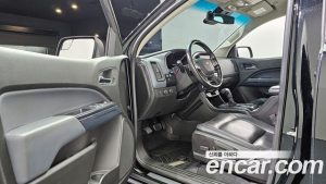 ChevroletGMDaewoo Colorado 3.6 Z71-X Midnight 4WD 2021 года из Южной Кореи