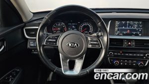 Kia K5 2.0 2020 года из Южной Кореи