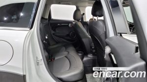 Mini Cooper 5Door HIGH 2020 года из Южной Кореи