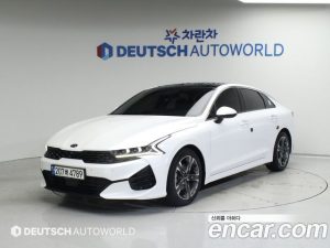 Kia K5 2.0 2021 года из Южной Кореи