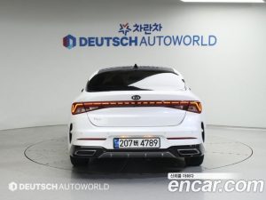 Kia K5 2.0 2021 года из Южной Кореи