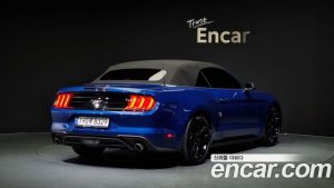 Ford Mustang Cabriolet 2023 года из Южной Кореи
