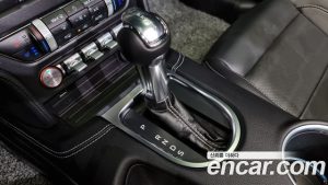 Ford Mustang Cabriolet 2023 года из Южной Кореи