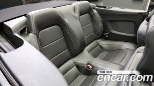 Ford Mustang Cabriolet 2023 года из Южной Кореи