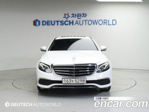 Mercedes-Benz E-Class E300e 4MATIC Exclusive 2020 года из Южной Кореи