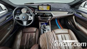 BMW 5-Series 520i M Sport 2020 года из Южной Кореи