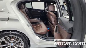 BMW 5-Series 520i M Sport 2020 года из Южной Кореи