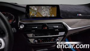 BMW 5-Series 520i M Sport 2020 года из Южной Кореи