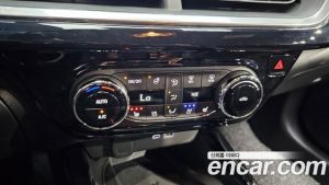 ChevroletGMDaewoo Trax 1.2 RS 2024 года из Южной Кореи