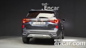 Kia Seltos Бензин 1.6 Turbo 2WD 2020 года из Южной Кореи