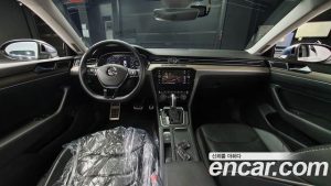 Volkswagen Arteon 2.0 TDI Prestige 2019 года из Южной Кореи