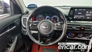 Kia Seltos Бензин 1.6 Turbo 2WD 2020 года из Южной Кореи