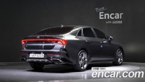 Kia K5 2.0 2020 года из Южной Кореи