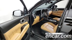 Kia Sorento Дизель 2.2 2WD 2021 года из Южной Кореи
