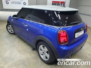 Mini Cooper DEFAULT 2020 года из Южной Кореи