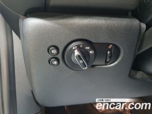 Mini Cooper DEFAULT 2020 года из Южной Кореи