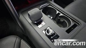 Land Rover Discovery P360 R-Dynamic SE 2023 года из Южной Кореи