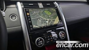 Land Rover Discovery P360 R-Dynamic SE 2023 года из Южной Кореи