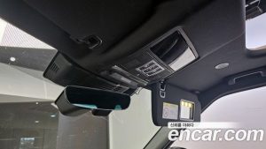 Land Rover Discovery P360 R-Dynamic SE 2023 года из Южной Кореи