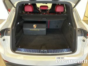 Porsche Cayenne 3.0 2021 года из Южной Кореи