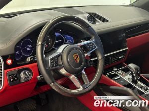 Porsche Cayenne 3.0 2021 года из Южной Кореи