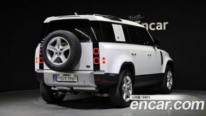 Land Rover Defender 110 D250 SE 2023 года из Южной Кореи