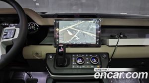 Land Rover Defender 110 D250 SE 2023 года из Южной Кореи