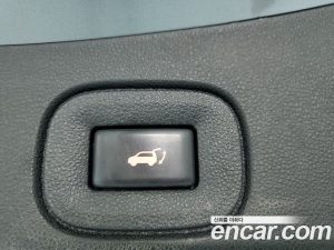 Renault-KoreaSamsung QM6 2.0 GDe LE 2WD 2020 года из Южной Кореи