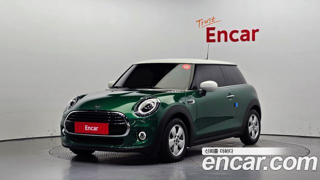 Mini Cooper DEFAULT 2020 года из Кореи