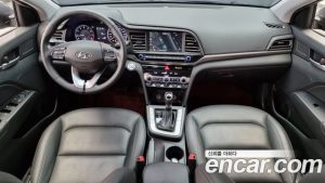 Hyundai AVANTE 1.6 2020 года из Южной Кореи