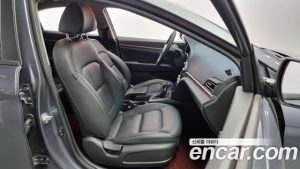 Hyundai AVANTE 1.6 2020 года из Южной Кореи